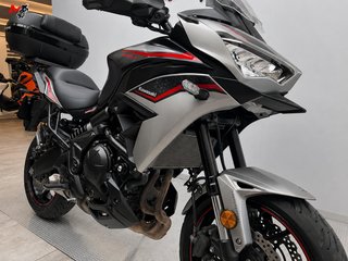 KAWASAKI VERSYS 650 2022 16004 kms.