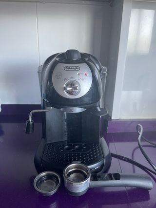 Cafetera DeLonghi para café molido
