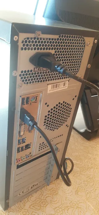 Ordenador LG negro/ gris