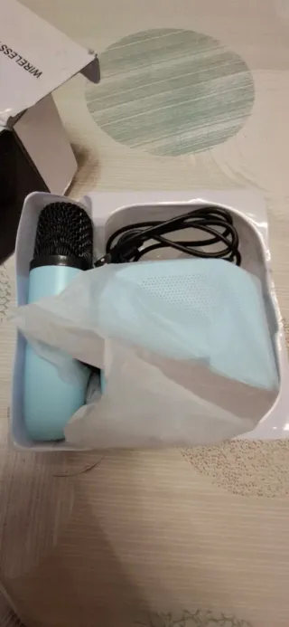 Altavoz Karaoke K12 + 2 Micros