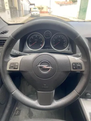 OPEL ASTRA GTC