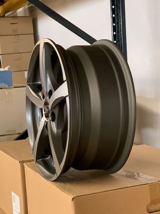 4 LLANTAS msw 23 by oz 7x16 5x115 et35