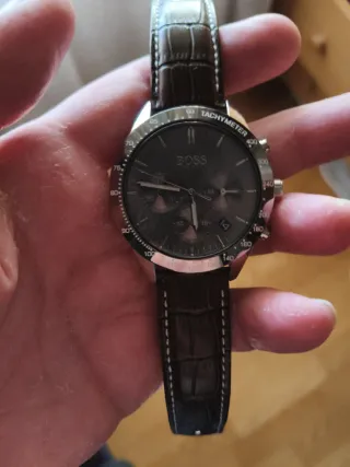 Reloj de lujo Hugo Boss, completamente nuevo