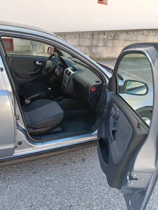 Opel Corsa 2004
