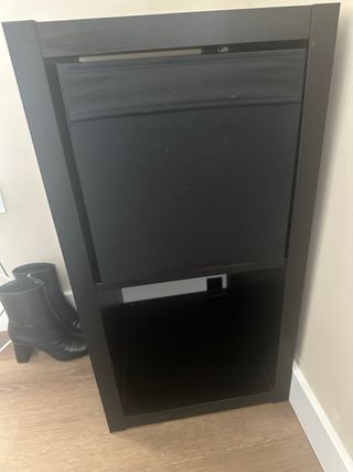 Cajón de tela negro