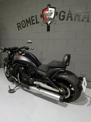 Harley Davidson V-Rod Negra