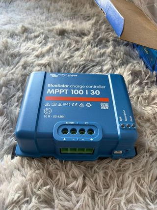 Controlador Carga Solar Victron MPPT 100V 50A