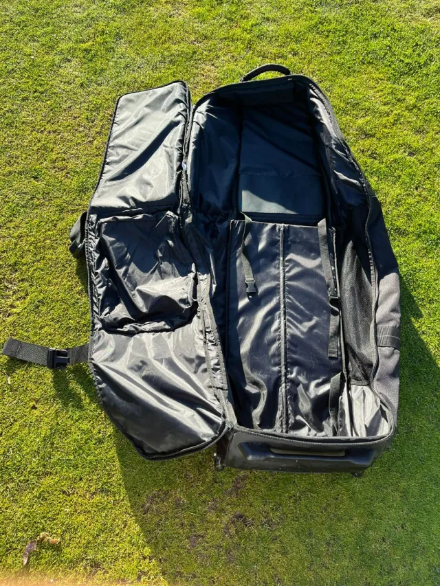 Bolsa de viaje OGGIO con ruedas para palos de golf
