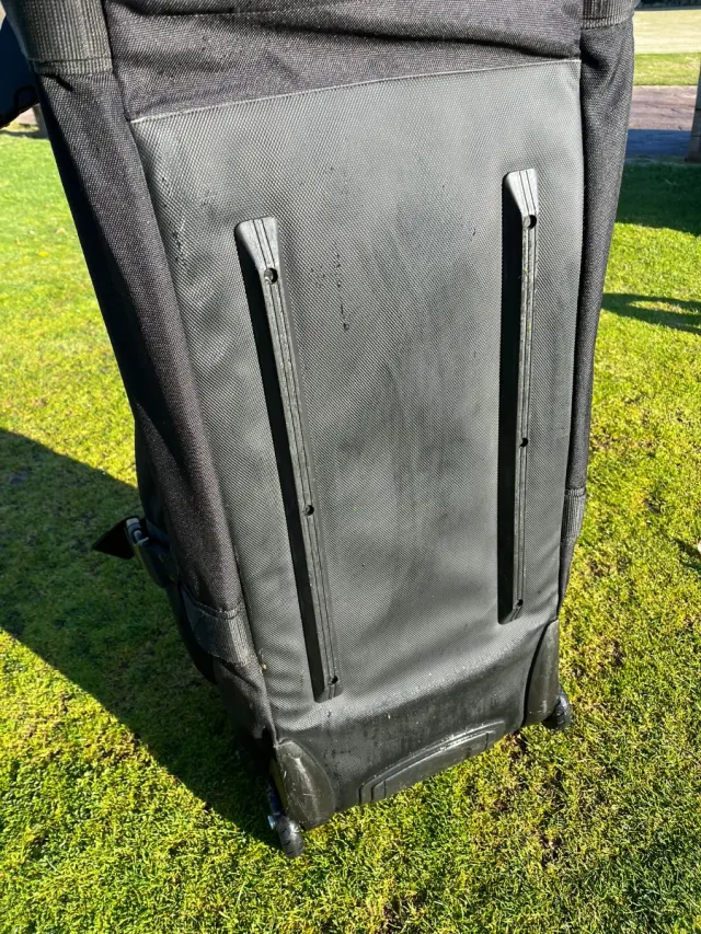 Bolsa de viaje OGGIO con ruedas para palos de golf