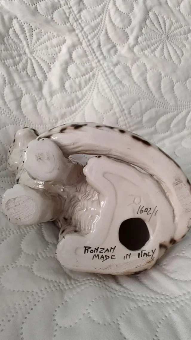 Irbis de Porcelana Ronzan