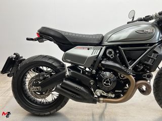 DUCATI SCRAMBLER NIGHT SHIFT 2021 10870 kms.
