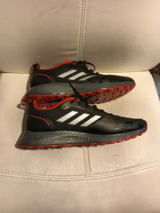 Zapatillas Adidas Negras y Rojas Talla 46