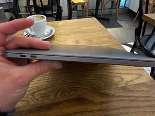 MacBook Pro M1 13” 8GB Muy buen estado + cargador