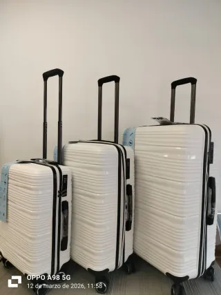 SE VENDE JUEGO DE 3MALETAS NUEVAS