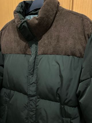 Abrigo acolchado hombre verde y marrón
