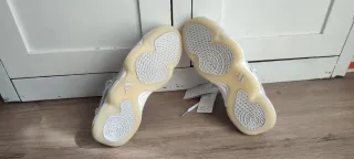 Zapatillas Adidas indoor STABIL 16 Talla 40