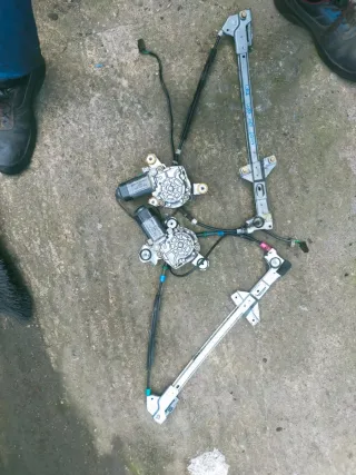 Elevalunas Audi 100 Delanteros