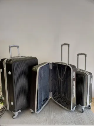 SE VENDE JUEGO DE 3MALETAS NUEVAS