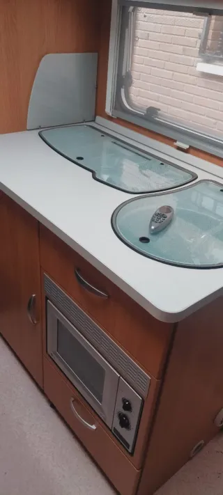 Caravana KNAUS SPORT 500 QDK tres ambientes 2010