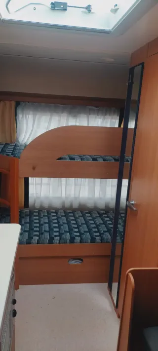 Caravana KNAUS SPORT 500 QDK tres ambientes 2010