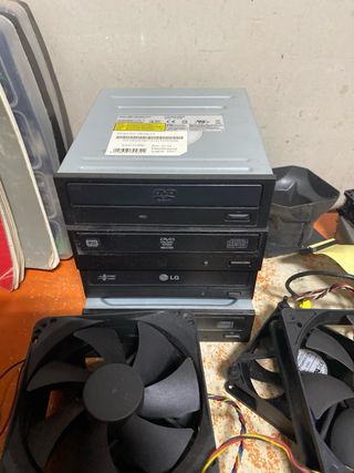 Despiece PC Retro: Componentes Varios