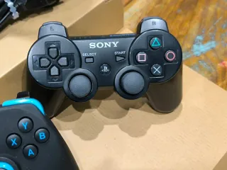 PlayStation 3 320GB con caja