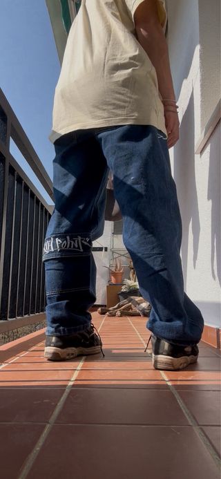 Pantalón vaquero ancho