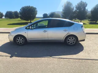 Toyota Prius 2005