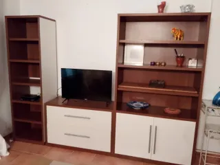 Mueble completo comedor marrón y blanco