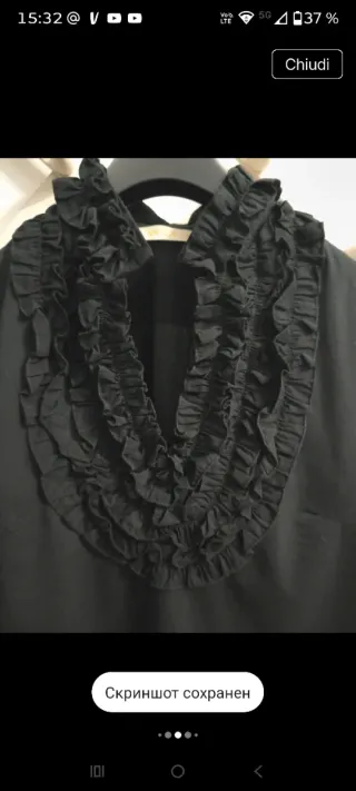 Blusa Vicolo nera con rouches