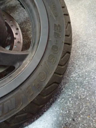 Rueda Delantera Honda Forza 250