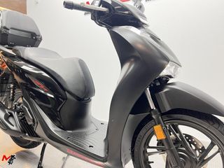HONDA SCOOPY SH 125I 2024 29630 kms.