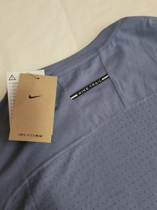 Camiseta Nike Trail ADV Hombre Talla M
