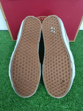 Zapatillas Vans SK8-Hi Blancas y Grises