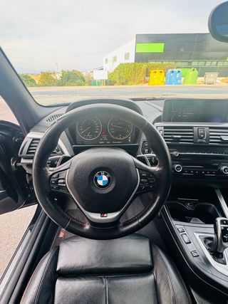 BMW Serie 1 120d pack M 12/2011 brembo