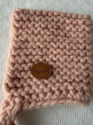 Consegna di cappelli e sciarpe per bambini 12-24 mesi