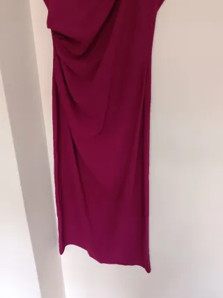 Vestido midi aplique dorado zara talla S