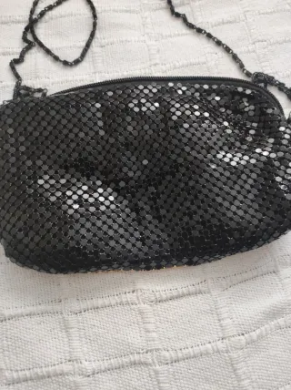 Bolso lentejuelas con cadena