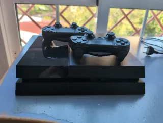 Consola PS4 (PlayStation 4) Negra