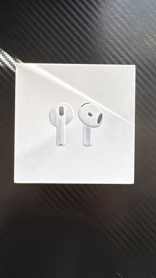 AirPods 4