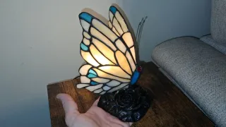 Lámpara nueva mariposa estilo Tiffany!