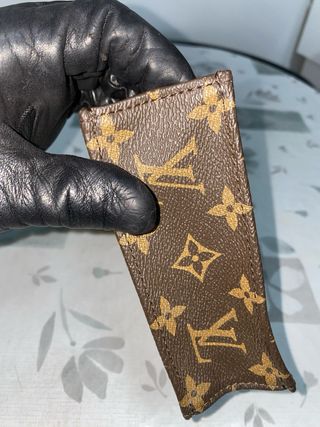 Louis Vuitton Petit Sac Plat Marrón