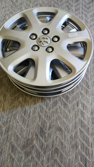 Tapa llantas cubos Peugeot