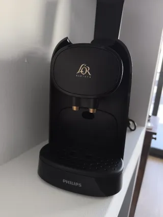 Cafetera Philips L'OR Barista Negra