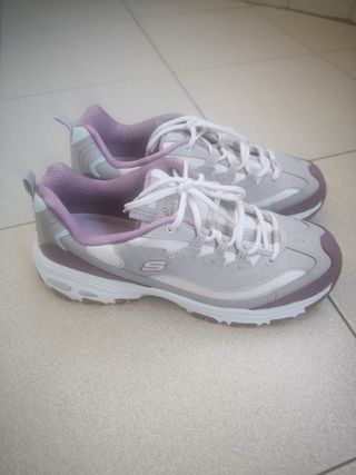 Zapatillas Skechers Gris y Morado