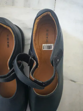 Zapato piel tipo merceditas negro