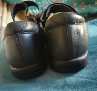 Zapato piel tipo merceditas negro