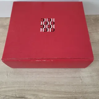 Caja Carolina Herrera Roja