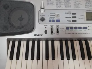 Teclado Casio CTK-591