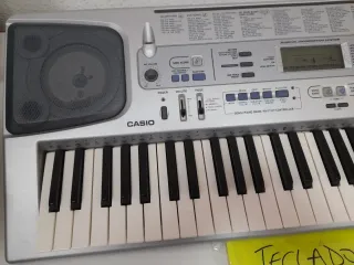 Teclado Casio CTK-591